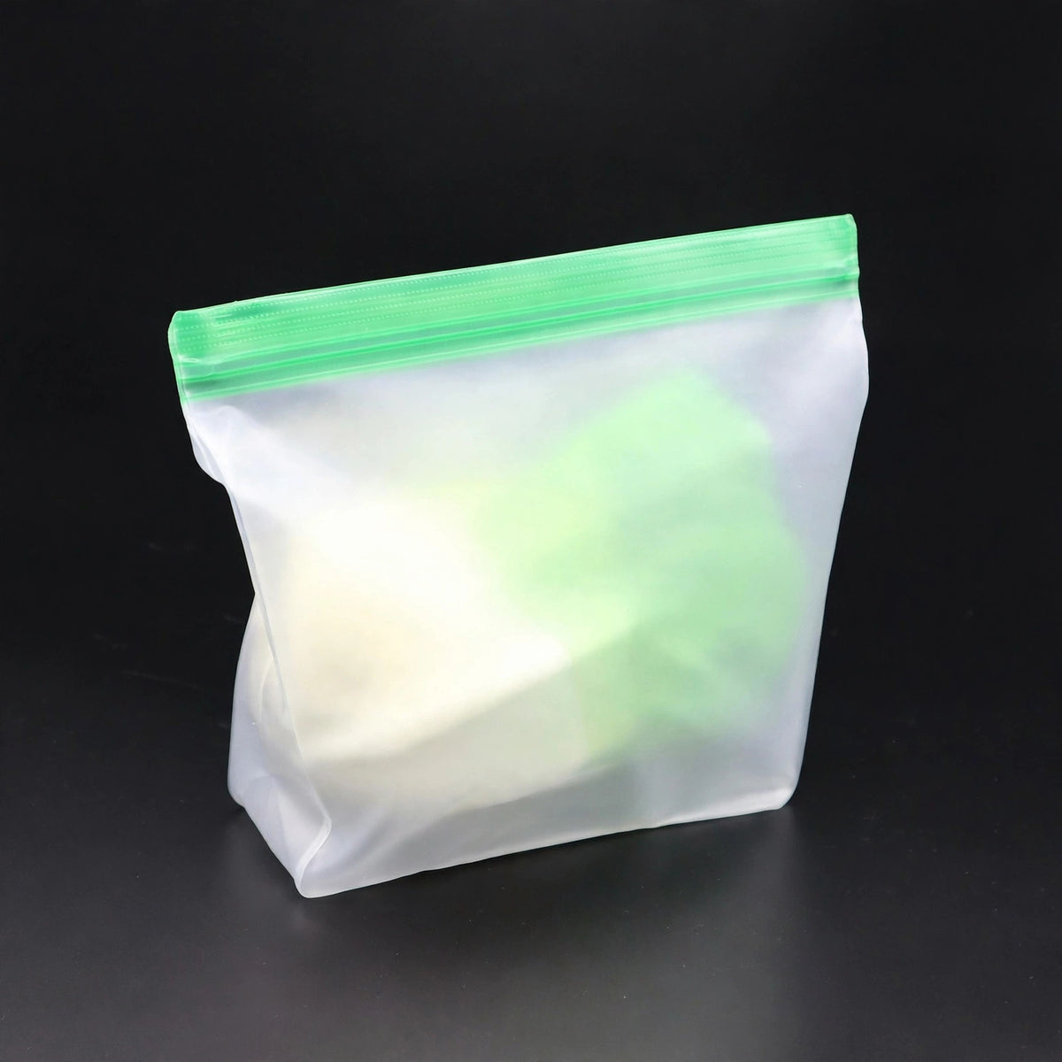 Reusable Silicone Food Pouches (3-Pack) – eco-friendly kitchen tool from Peakora (5 of 6)