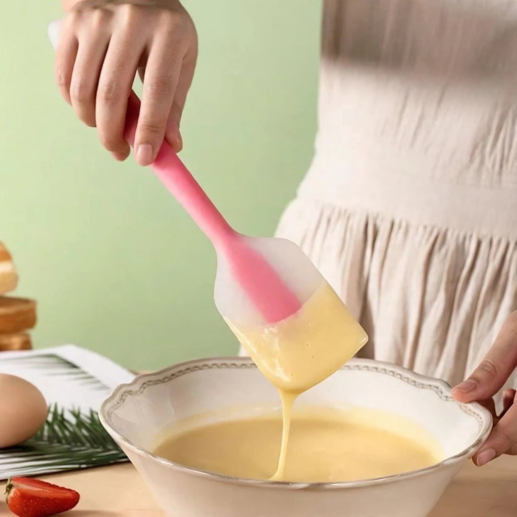 Heat-Resistant Silicone Spatula – eco-friendly kitchen tool from Peakora (3 of 15)