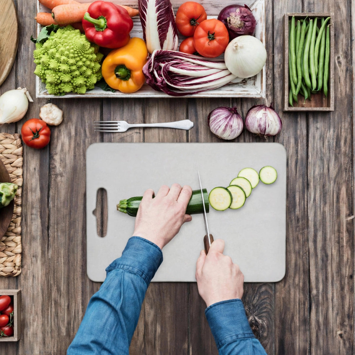Stainless Steel Cutting Board – eco-friendly kitchen tool from Peakora (3 of 6)